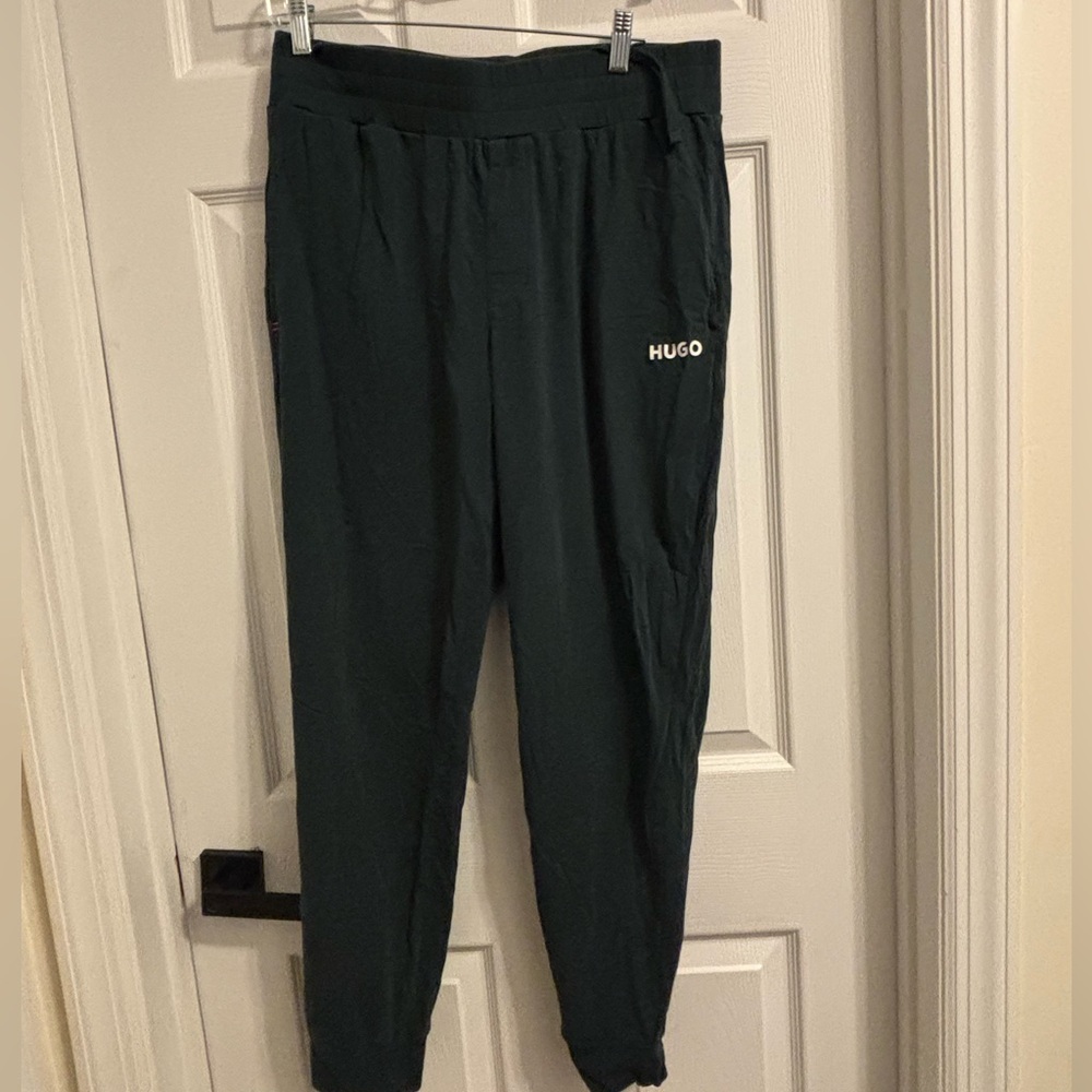 HUGO Women’s Dark Green Loungewear size XL